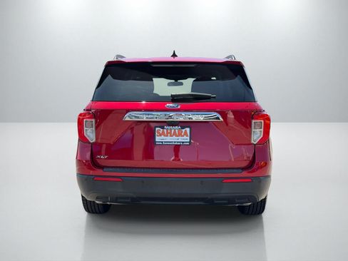 Used 2022 Ford Explorer XLT RWD image 5