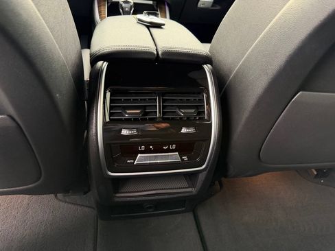 Used 2021 BMW X5 sDrive40i w/ Convenience Package RWD image 23