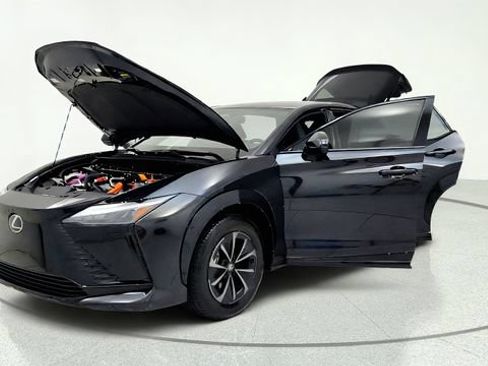 Used 2026 Lexus RZ 350e 2WD w/ Convenience Package image 13