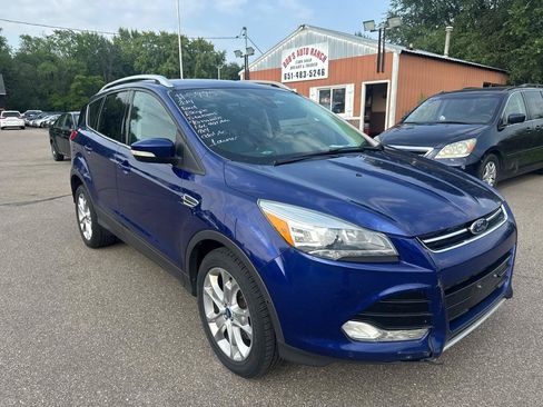 Used 2014 Ford Escape Titanium w/ Equipment Group 401A AWD/4WD image 3