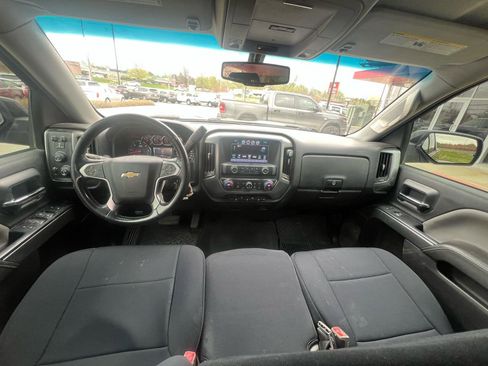 Used 2018 Chevrolet Silverado 1500 LT w/ All Star Edition image 10