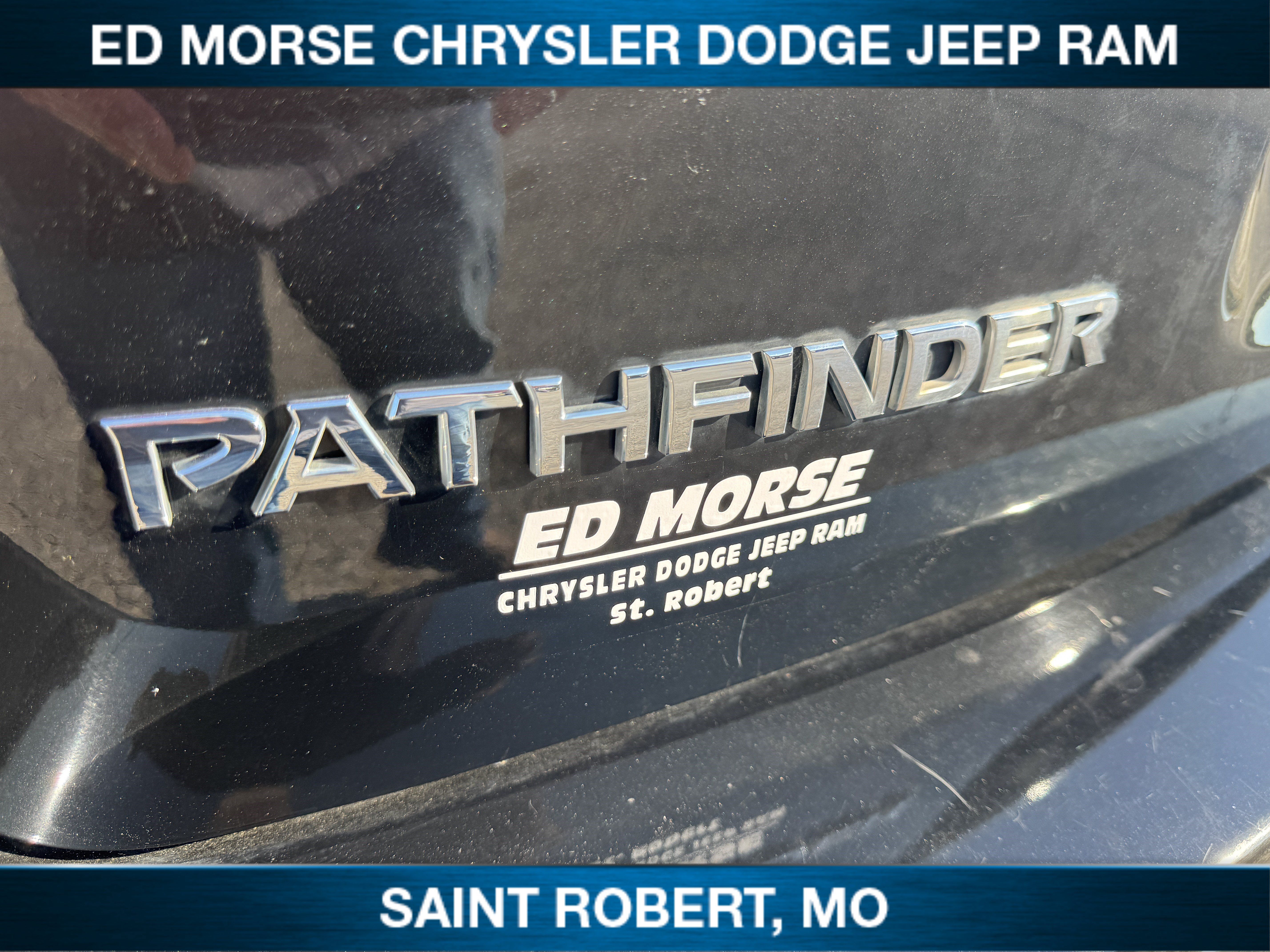 Used 2020 Nissan Pathfinder S AWD/4WD image 10