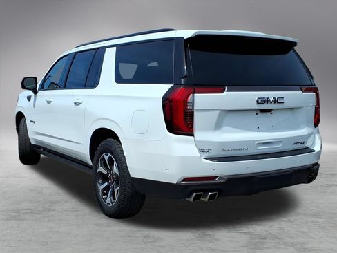 Used 2025 GMC Yukon XL AT4 Ultimate w/ LPO, Floor Liner Package AWD/4WD image 3