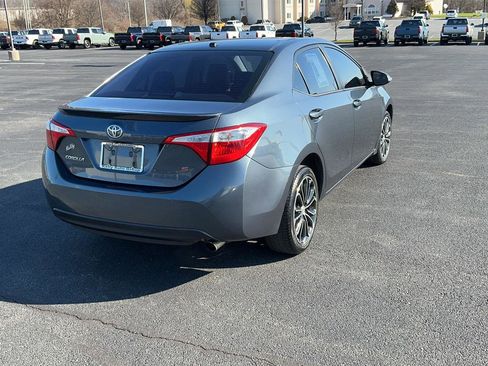 Used 2016 Toyota Corolla S Premium image 7