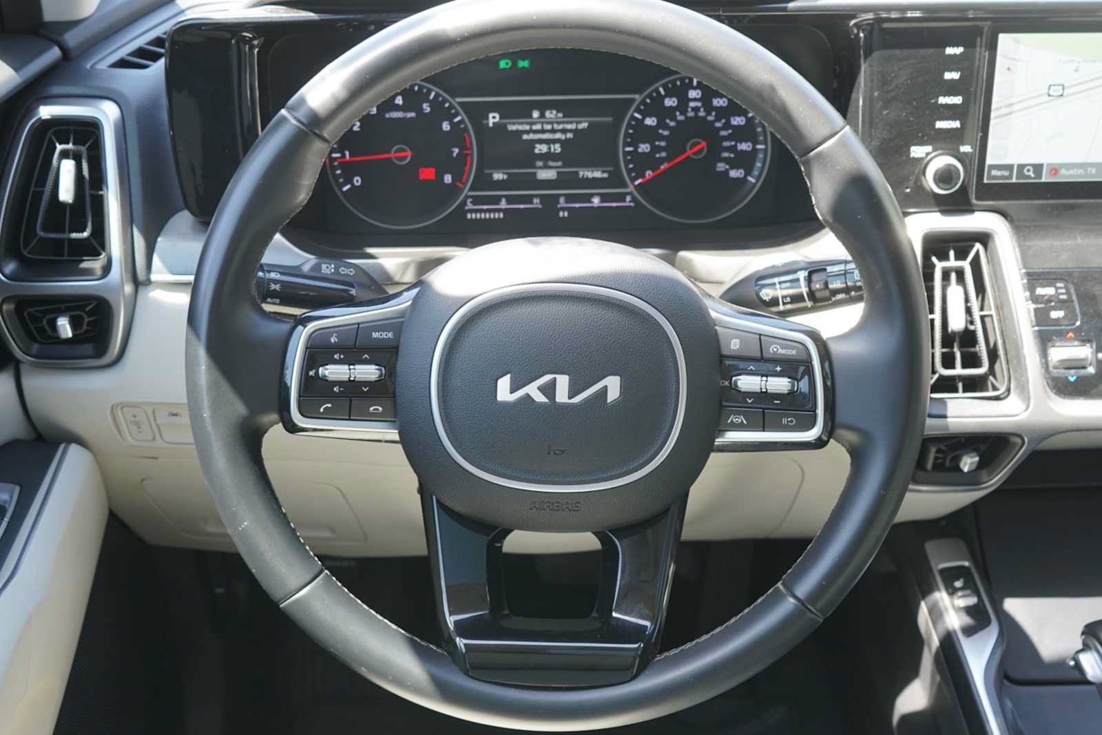 Certified 2022 Kia Sorento S w/ Panoramic Sunroof Package FWD image 24
