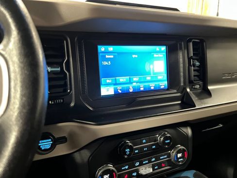 Used 2021 Ford Bronco Wildtrak AWD/4WD image 23