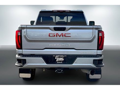Used 2025 GMC Sierra 3500 Denali w/ Denali Reserve Package image 5