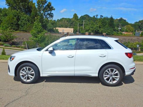 Used 2025 Audi Q3 2.0T Premium AWD/4WD image 11