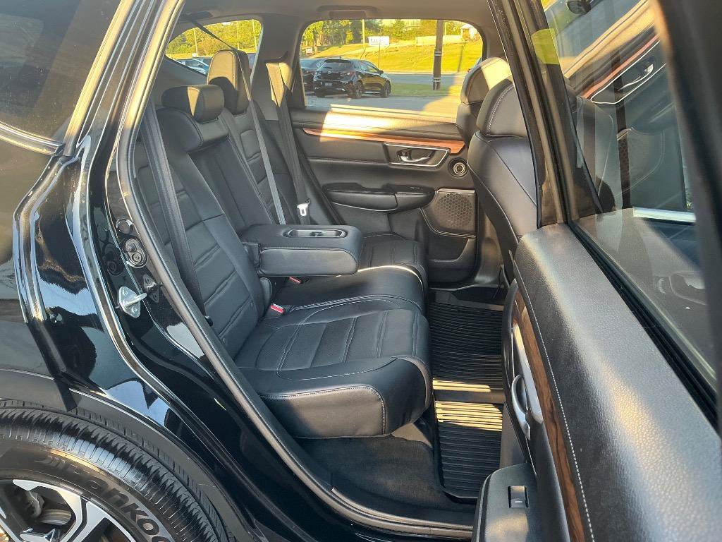 Used 2018 Honda CR-V Touring image 11