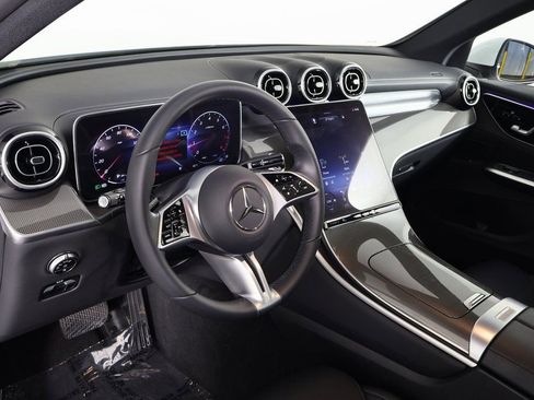 Certified 2024 Mercedes-Benz GLC 300 4MATIC image 7