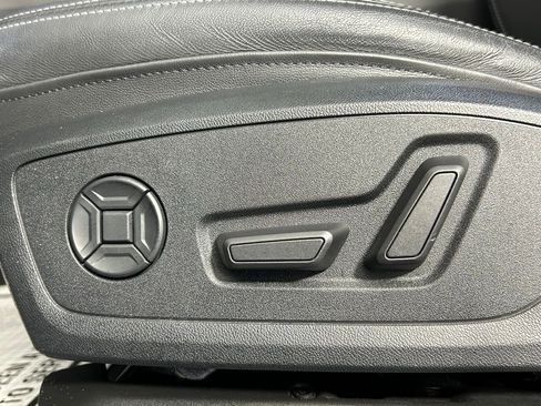 Used 2023 Audi A6 2.0T Premium w/ Convenience Package image 30