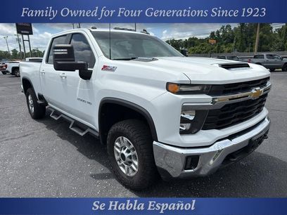 Used 2024 Chevrolet Silverado 2500 LT w/ Convenience Package