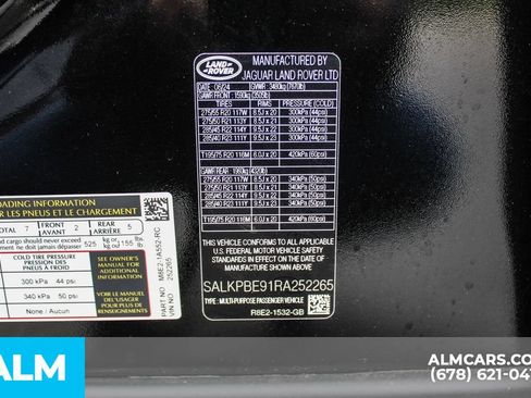 Used 2024 Land Rover Range Rover Long Wheelbase SE AWD/4WD image 46