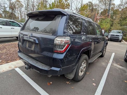 Used 2016 Toyota 4Runner SR5 Premium image 5