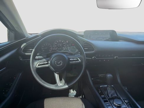 Used 2021 MAZDA MAZDA3 s FWD image 20