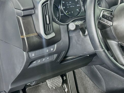 Used 2025 MAZDA CX-50 AWD 2.5 Hybrid w/ Premium Pkg image 17