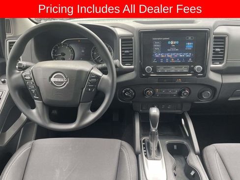 Used 2022 Nissan Frontier SV w/ Technology Package AWD/4WD image 14