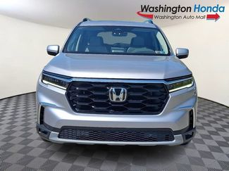 Certified 2025 Honda Pilot Touring video 2