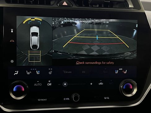 Used 2023 Lexus RZ 450e Premium image 15