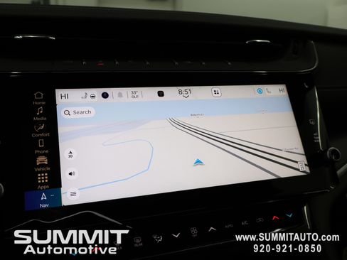 New 2026 Jeep Grand Cherokee Altitude image 11