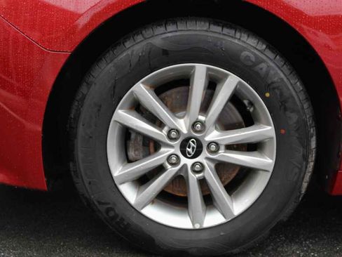 Used 2017 Hyundai Sonata SE image 27