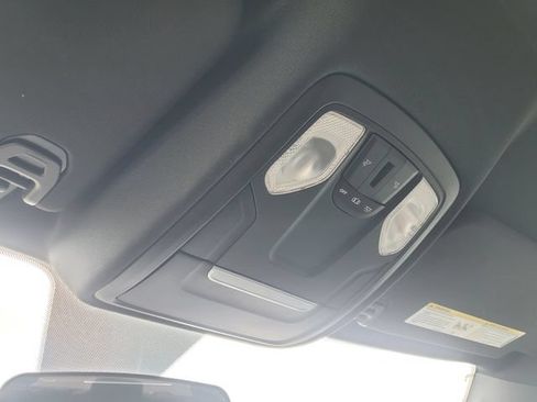 Used 2021 RAM 1500 Big Horn AWD/4WD image 32