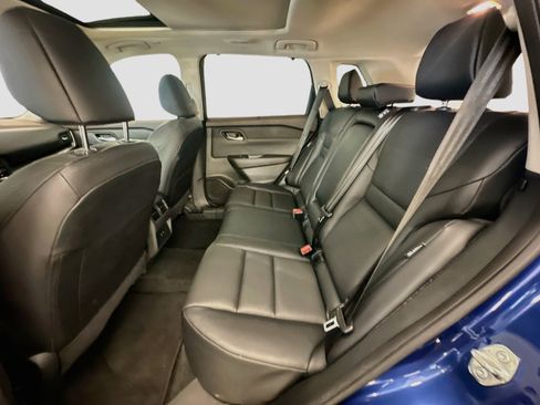 Used 2023 Nissan Rogue SV w/ SV Premium B Package AWD/4WD image 29