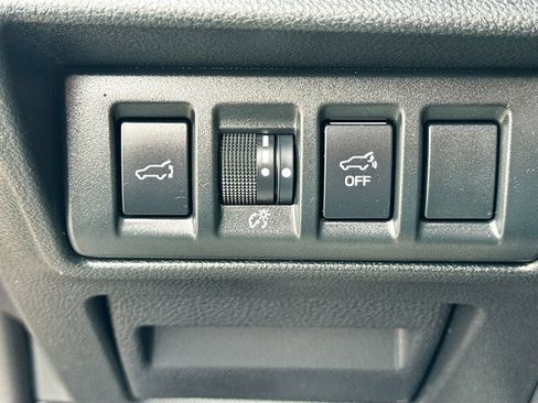 Certified 2024 Subaru Outback Premium AWD/4WD image 6