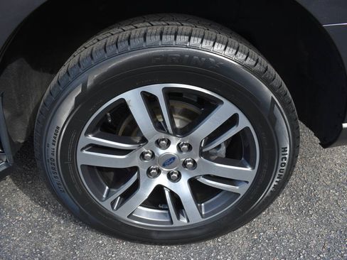 Used 2022 Ford Expedition XLT RWD image 46