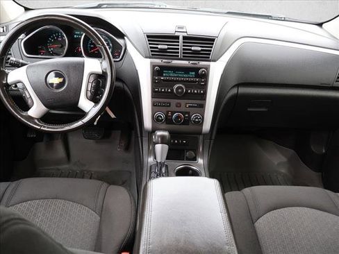 Used 2011 Chevrolet Traverse LT w/ Personal Connectivity Package AWD/4WD image 22