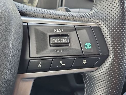 Used 2024 Mitsubishi Outlander SE FWD image 25
