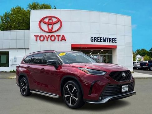 Used 2021 Toyota Highlander XSE AWD/4WD image 1