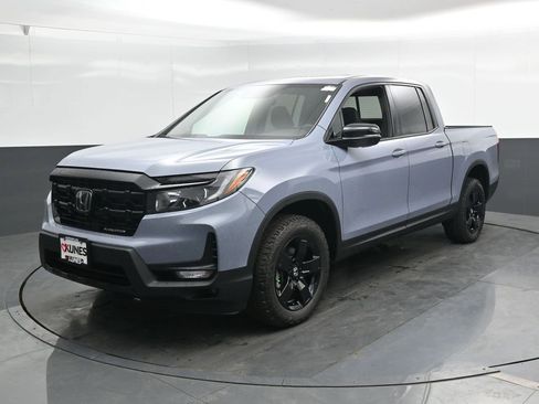 Used 2026 Honda Ridgeline Black Edition image 8