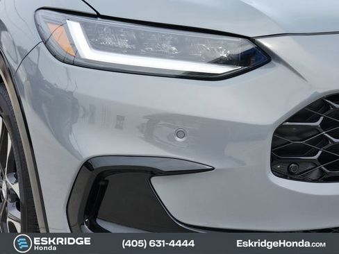 Used 2026 Honda HR-V EX-L image 9