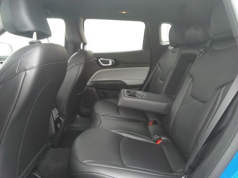 New 2026 Jeep Compass Limited AWD/4WD image 10