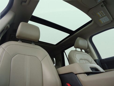 Used 2023 Ford Expedition Max Limited image 29