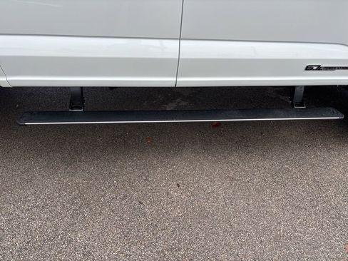 New 2026 Ford F250 Platinum AWD/4WD image 17