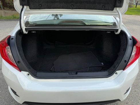 Used 2017 Honda Civic EX-T image 21