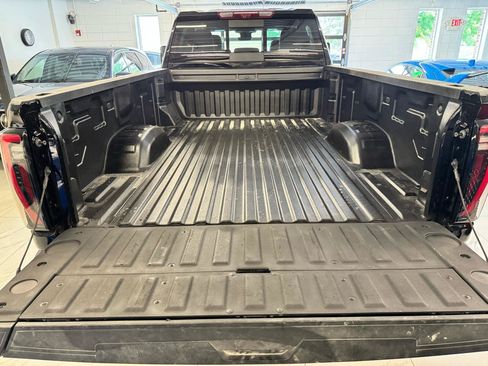 Used 2026 GMC Sierra 3500 AT4 w/ AT4 Premium Plus Package AWD/4WD image 27