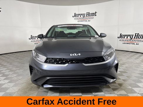 Used 2024 Kia Forte LXS FWD image 3