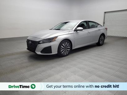 Used 2023 Nissan Altima 2.5 SV