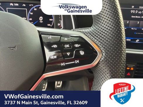 Certified 2024 Volkswagen Jetta GLI Autobahn image 23