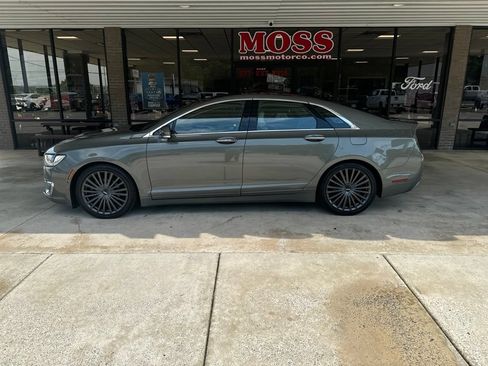 Used 2017 Lincoln MKZ Reserve w/ Technology Package AWD/4WD image 7