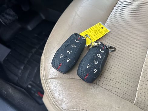 Used 2017 Ford Explorer Limited w/ Equipment Group 301A image 38