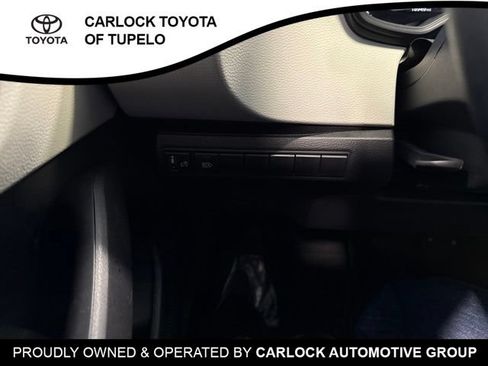 Used 2026 Toyota Corolla LE FWD image 28