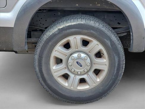 Used 2015 Ford F250 Lariat w/ Lariat Ultimate Package image 14