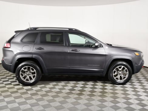 Used 2020 Jeep Cherokee Trailhawk w/ Cold Weather Group AWD/4WD image 5