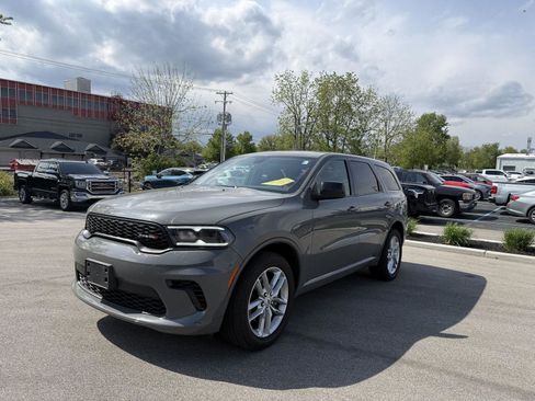 Used 2025 Dodge Durango GT AWD/4WD image 7