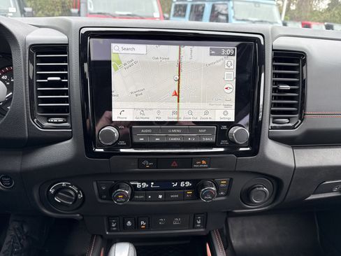 Used 2024 Nissan Frontier PRO-4X w/ Pro Premium Package image 26