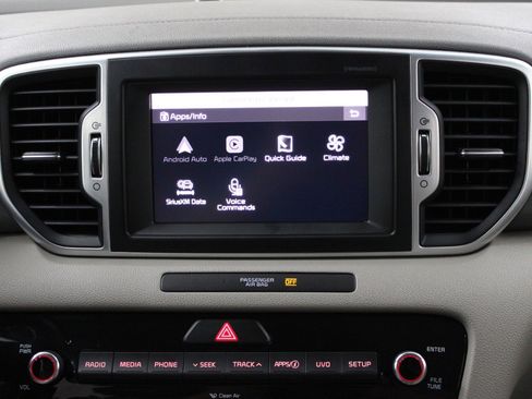 Used 2019 Kia Sportage EX image 23